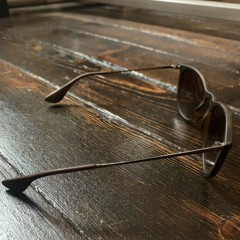 RAYBANS - Picture 2 of 3